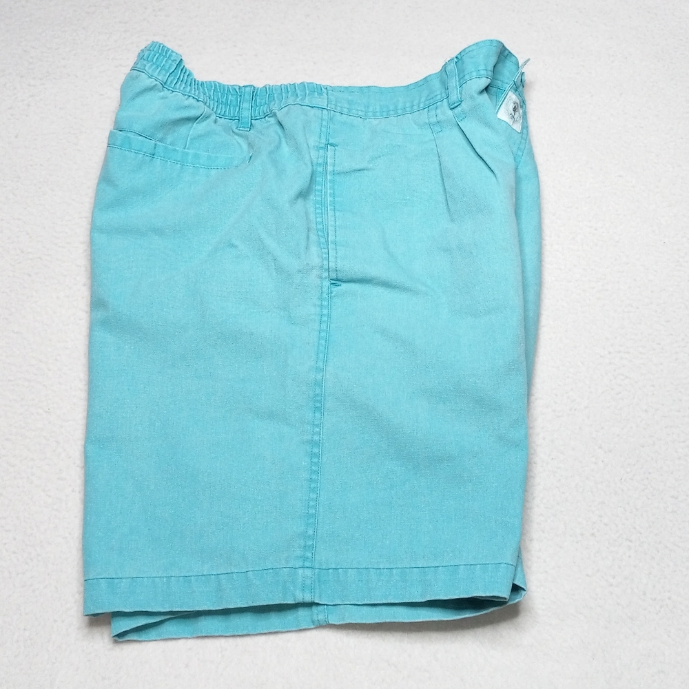 Givenchy active shorts size 38